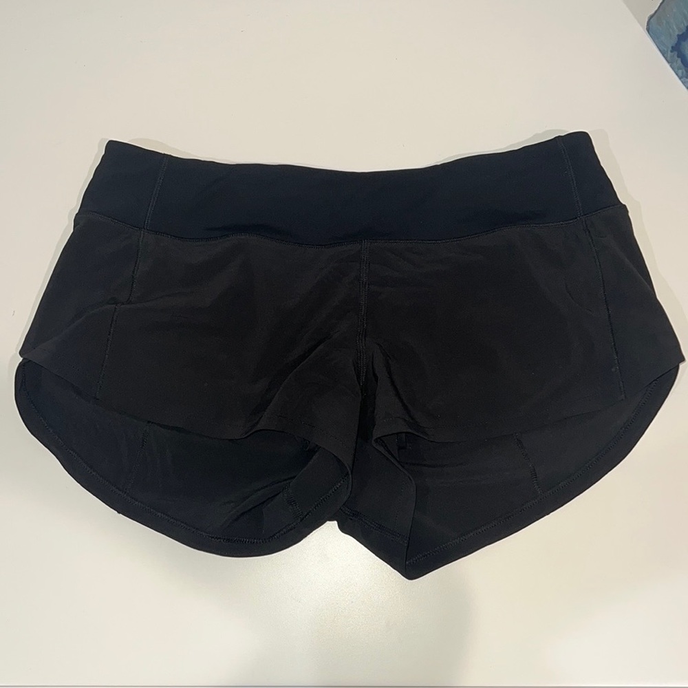 Lululemon Speed Up Shorts 2.5”, black, size 6